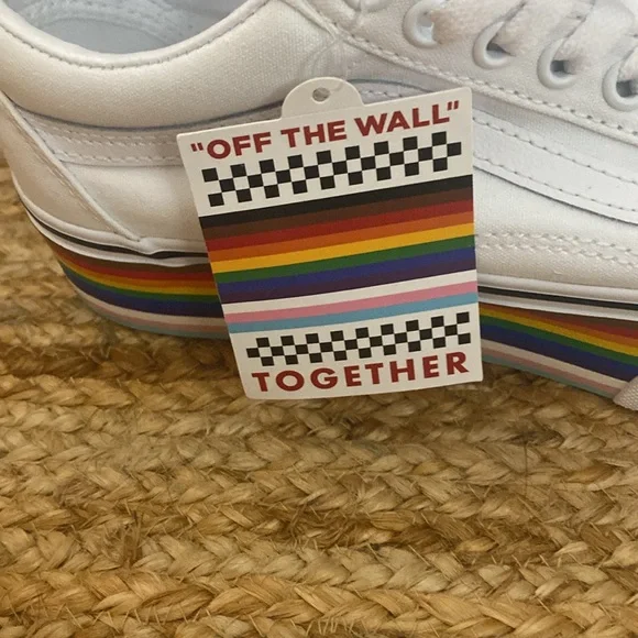 Old Skool Vans - rainbow platforms **brand new** - Picture 4 of 8